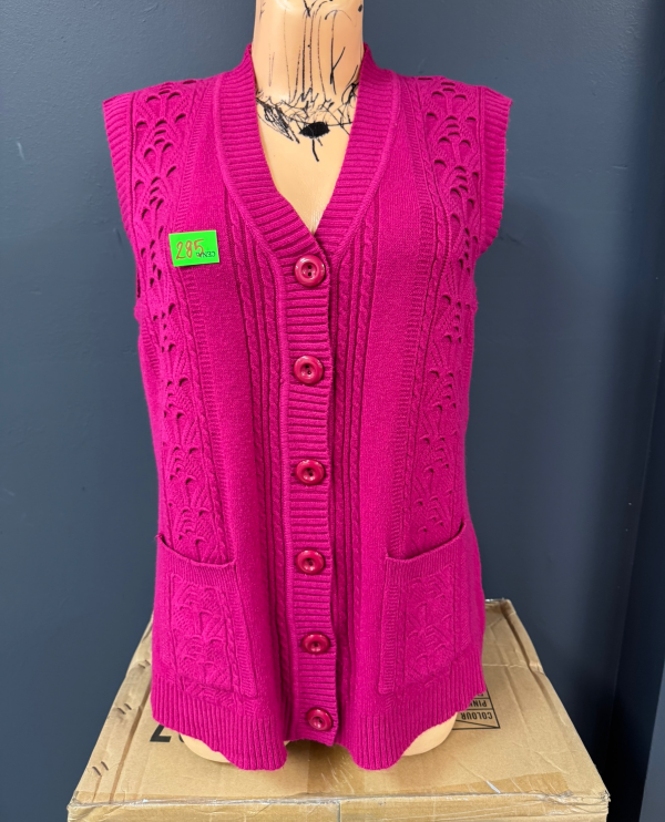 Narzutki damskie Roz L-3XL. 1 kolor. Paczka 10 szt